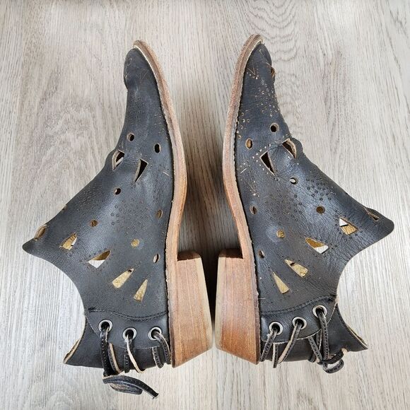 Anthropologie Musse & Cloud Coolise Laser Cut Ankle Boots Size 8 - Picture 6 of 9